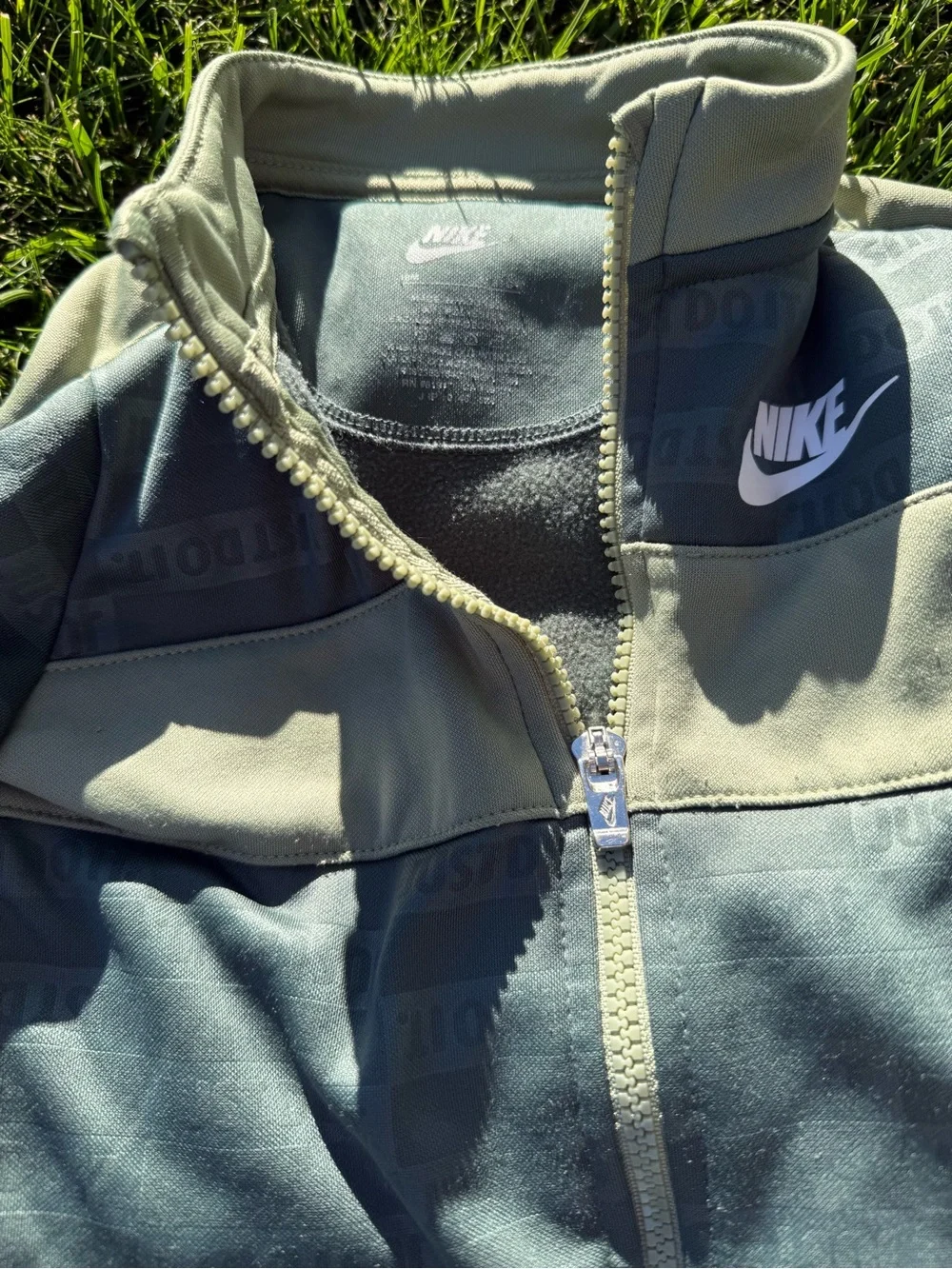 Nike Olive Green color block Kids Zip-Up Jacket
